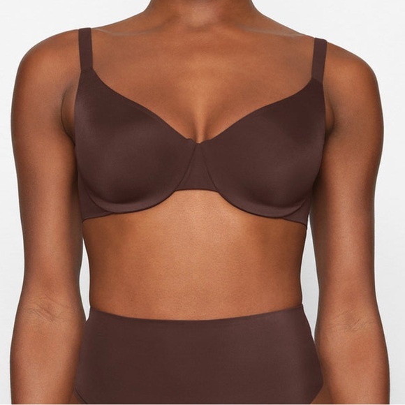 SKIMS Black full coverage bra 36D - Picture 6 of 8